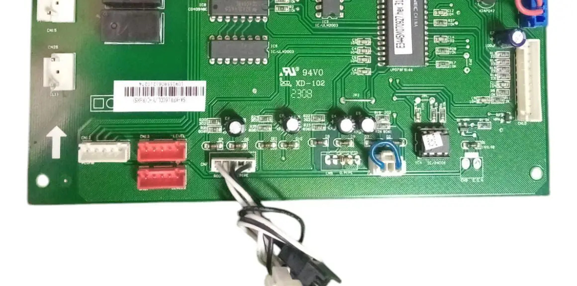 placa_aire_acond__surrey_piso_techo_u_interior_kfr105dl