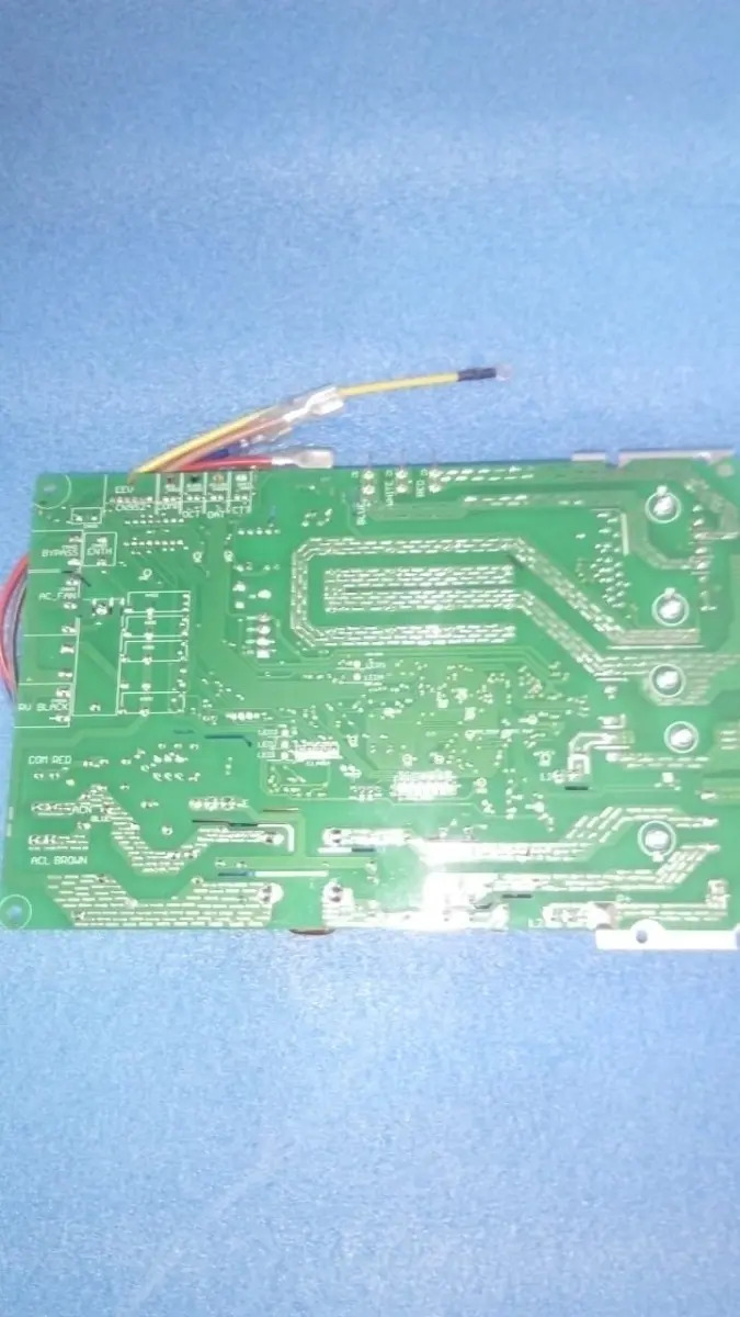 placa_electronica_aire_inverter_u__ext__hisense_hisic26cp__usado_ (1)